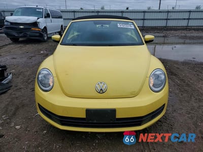 Piąte zdjęcie samochodu w środku: 2013 VOLKSWAGEN BEETLE VIN:3VW5P7AT2DM806425 - miniatura