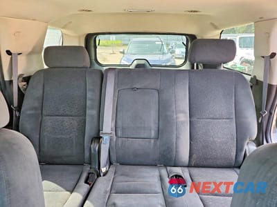 Zdjęcie 10 z 12 samochodu: 2008 CHEVROLET TAHOE C1500 VIN:1GNFC13058J156017 - miniatura