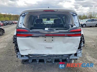 Zdjęcie 6 z 13 samochodu: 2023 CHRYSLER PACIFICA TOURING L VIN:2C4RC1BG3PR563476 - miniatura