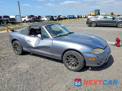 Czwarte zdjęcie samochodu z boku: 2004 MAZDA MX-5 MIATA SPEED VIN:JM1NB354X40409772 - miniatura