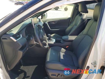 Zdjęcie 7 z 11 samochodu: 2022 TOYOTA RAV4 HYBRID XSE VIN:JTME6RFV2ND521233 - miniatura