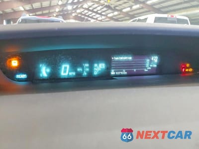 Zdjęcie 9 z 12 samochodu: 2010 TOYOTA PRIUS II VIN:JTDKN3DU4A0140191 - miniatura