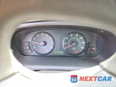 Zdjęcie 9 z 12 samochodu: 2004 HYUNDAI ELANTRA GLS VIN:KMHDN46D94U745019 - miniatura