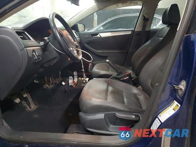 Zdjęcie 7 z 12 samochodu: 2011 VOLKSWAGEN JETTA SEL VIN:3VWGZ7AJ2BM101056 - miniatura