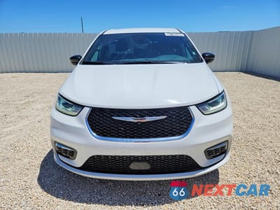 Piąte zdjęcie samochodu w środku: 2026 CHRYSLER PACIFICA SELECT VIN:2C4RC1BG6TR196941 - miniatura