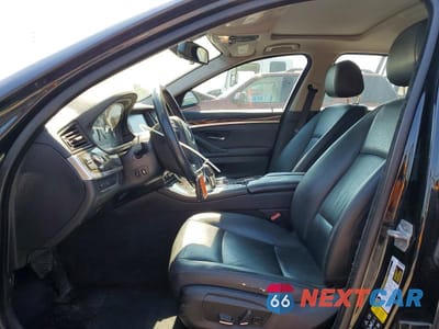 Zdjęcie 7 z 12 samochodu: 2015 BMW 528 XI VIN:WBA5A7C55FD627424 - miniatura