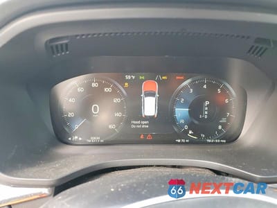 Zdjęcie 9 z 14 samochodu: 2018 VOLVO XC60 T6 MOMENTUM VIN:YV4A22RK8J1022108 - miniatura
