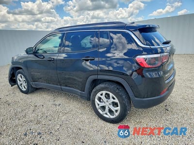 Drugie zdjęcie samochodu z przodu: 2024 JEEP COMPASS LATITUDE VIN:3C4NJDBN3RT109247 - miniatura