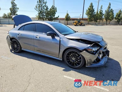 Czwarte zdjęcie samochodu z boku: 2023 MERCEDES-BENZ CLA 250 VIN:W1K5J4GB0PN360356 - miniatura