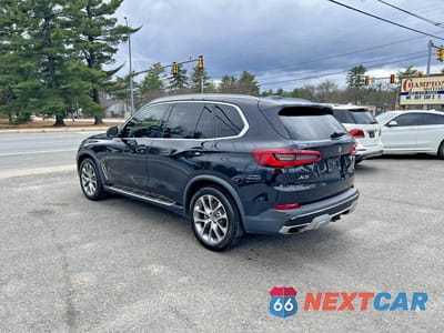 Trzecie zdjęcie samochodu z tyłu: 2019 BMW X5 XDRIVE40I VIN:5UXCR6C51KLL11708 - miniatura