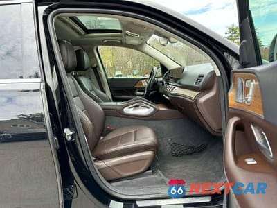 Piąte zdjęcie samochodu w środku: 2020 MERCEDES-BENZ GLE 350 4MATIC VIN:4JGFB4KE1LA035323 - miniatura