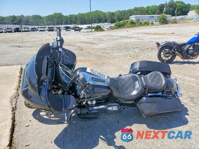 Trzecie zdjęcie samochodu z tyłu: 2018 HARLEY-DAVIDSON FLTRX ROAD GLIDE VIN:1HD1KHC12JB655931 - miniatura