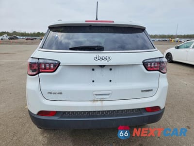 Zdjęcie 6 z 13 samochodu: 2022 JEEP COMPASS LATITUDE LUX VIN:3C4NJDFB1NT204562 - miniatura