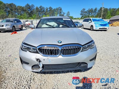 Piąte zdjęcie samochodu w środku: 2019 BMW 330I VIN:WBA5R1C59KFH14038 - miniatura