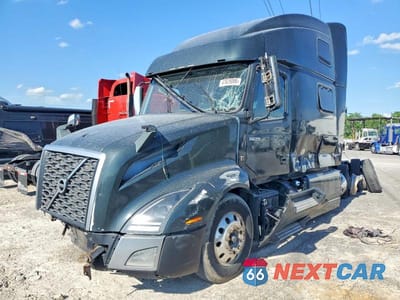Drugie zdjęcie samochodu z przodu: 2022 VOLVO VNL SEMI TRUCK VIN:4V4NC9EHXNN603035 - miniatura