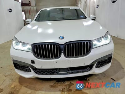 Piąte zdjęcie samochodu w środku: 2018 BMW 750 I VIN:WBA7F0C58JGM24004 - miniatura