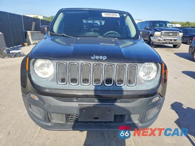 Piąte zdjęcie samochodu w środku: 2015 JEEP RENEGADE SPORT VIN:ZACCJAAT0FPC25661 - miniatura