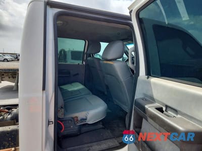 Zdjęcie 10 z 12 samochodu: 2015 FORD F350 SUPER DUTY VIN:1FD8W3HT3FEC37171 - miniatura