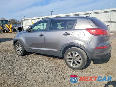 Drugie zdjęcie samochodu z przodu: 2016 KIA SPORTAGE LX VIN:KNDPBCAC6G7858271 - miniatura