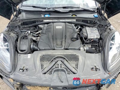 Zdjęcie 12 z 13 samochodu: 2025 PORSCHE MACAN S VIN:WP1AG2A50SLB41527 - miniatura