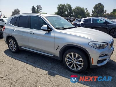 Czwarte zdjęcie samochodu z boku: 2019 BMW X3 SDRIVE30I VIN:5UXTR7C57KLE98574 - miniatura