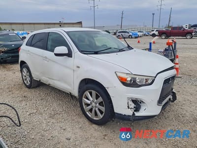 Czwarte zdjęcie samochodu z boku: 2013 MITSUBISHI OUTLANDER SPORT ES VIN:4A4AP3AU6DE015400 - miniatura