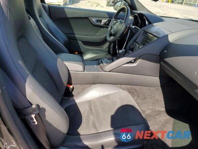 Zdjęcie 10 z 12 samochodu: 2015 JAGUAR F-TYPE S VIN:SAJWA6BC3F8K14333 - miniatura