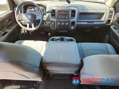 Zdjęcie 8 z 12 samochodu: 2018 RAM 2500 ST VIN:3C6UR5CJXJG398458 - miniatura
