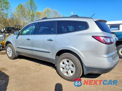 Drugie zdjęcie samochodu z przodu: 2016 CHEVROLET TRAVERSE LS VIN:1GNKRFKD6GJ293125 - miniatura