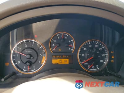 Zdjęcie 9 z 13 samochodu: 2011 NISSAN ARMADA PLATINUM VIN:5N1BA0NF3BN618479 - miniatura