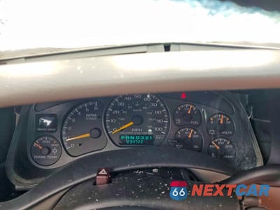 Zdjęcie 9 z 12 samochodu: 2000 CHEVROLET SILVERADO C2500 VIN:1GCGC29U2YE109162 - miniatura