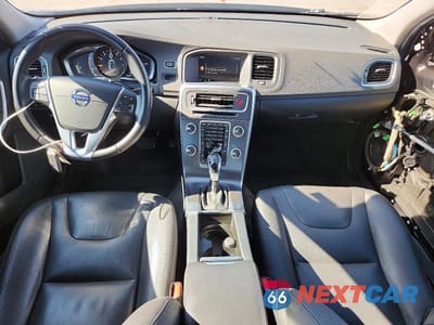 Zdjęcie 8 z 13 samochodu: 2015 VOLVO S60 PREMIER VIN:YV1612TKXF2361680 - miniatura