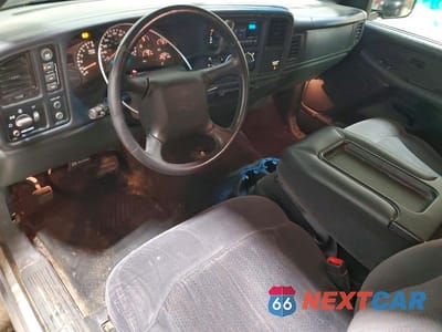 Zdjęcie 8 z 11 samochodu: 2002 CHEVROLET SILVERADO K1500 VIN:2GCEK19T921346090 - miniatura