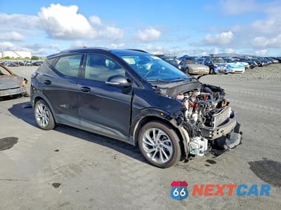Czwarte zdjęcie samochodu z boku: 2023 CHEVROLET BOLT EUV LT VIN:1G1FY6S03P4126612 - miniatura