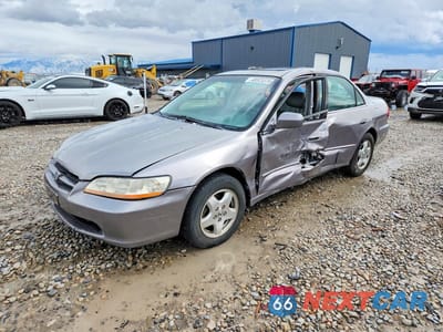 2000 HONDA ACCORD EX 1HGCG1654YA045838 - główne zdjęcie licytacji z USA - miniatura