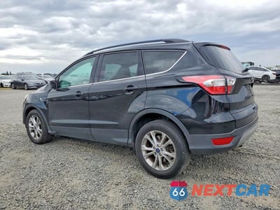Drugie zdjęcie samochodu z przodu: 2017 FORD ESCAPE SE VIN:1FMCU0GD3HUC98442 - miniatura