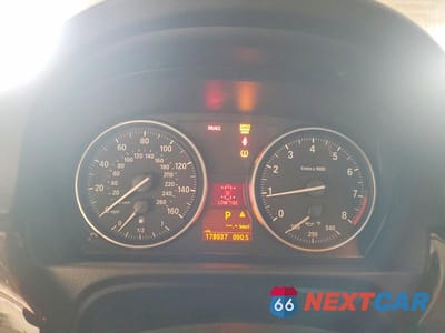 Zdjęcie 9 z 11 samochodu: 2011 BMW 328 XI SULEV VIN:WBAKF5C54BE655115 - miniatura