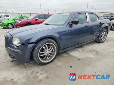 2008 CHRYSLER 300C 2C3KA63H38H126262 - główne zdjęcie licytacji z USA - miniatura
