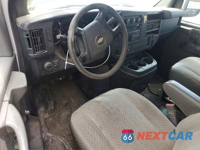 Zdjęcie 8 z 12 samochodu: 2015 CHEV EXPRESS G3500 VIN:1GB0G2CG9F1277527 - miniatura