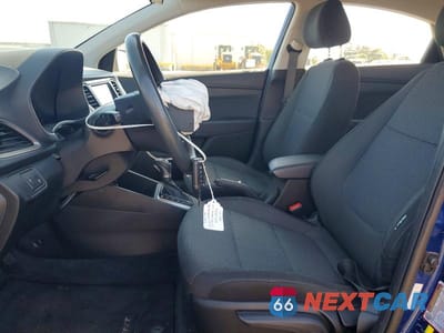 Zdjęcie 7 z 11 samochodu: 2019 HYUNDAI ACCENT SEL VIN:3KPC24A39KE040708 - miniatura