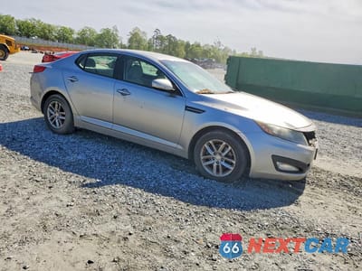 Czwarte zdjęcie samochodu z boku: 2013 KIA OPTIMA LX VIN:5XXGM4A79DG236317 - miniatura