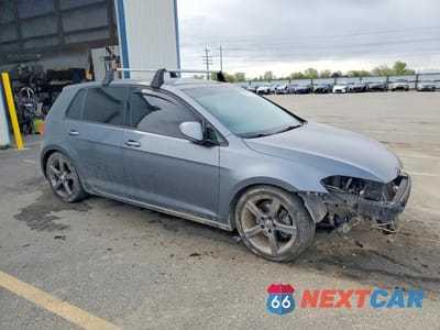 Czwarte zdjęcie samochodu z boku: 2015 VOLKSWAGEN GOLF TDI VIN:3VW2A7AU6FM032339 - miniatura