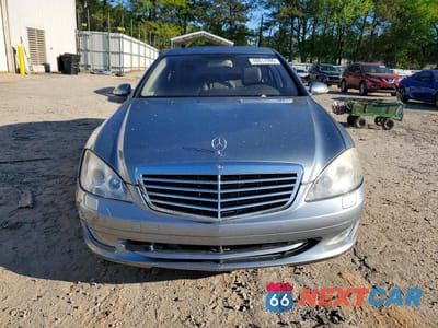 Piąte zdjęcie samochodu w środku: 2008 MERCEDES-BENZ S 550 VIN:WDDNG71X38A172914 - miniatura