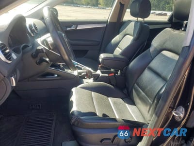 Zdjęcie 7 z 13 samochodu: 2013 AUDI A3 PREMIUM PLUS VIN:WAUKJAFM1DA021250 - miniatura