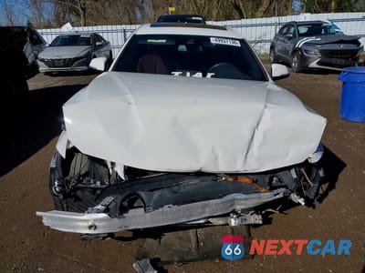 Piąte zdjęcie samochodu w środku: 2019 BMW 430XI GRAN COUPE VIN:WBA4J3C52KBL07794 - miniatura