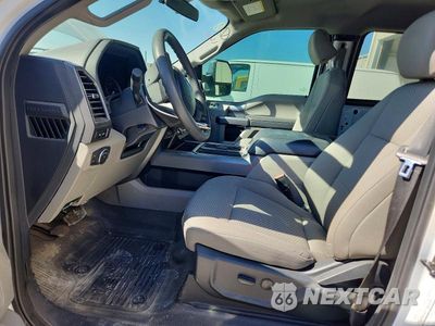 Zdjęcie 7 z 13 samochodu: 2022 FORD F350 SUPER DUTY VIN:1FT8W3BT2NEF07485 - miniatura
