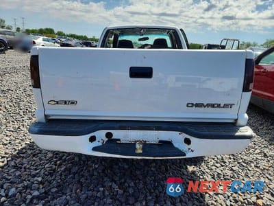Zdjęcie 6 z 12 samochodu: 2001 CHEVROLET S TRUCK S10 VIN:1GCCS19WX18126115 - miniatura
