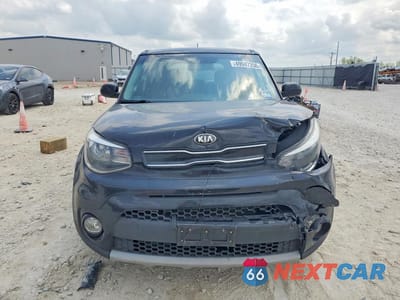Piąte zdjęcie samochodu w środku: 2019 KIA SOUL + VIN:KNDJP3A55K7007404 - miniatura