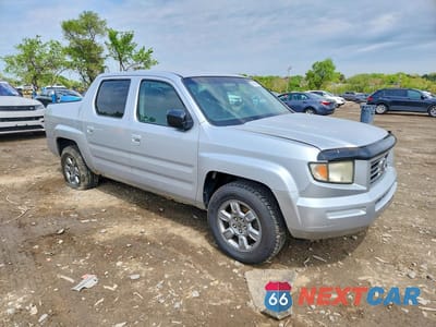 Czwarte zdjęcie samochodu z boku: 2008 HONDA RIDGELINE RTX VIN:2HJYK16368H519786 - miniatura
