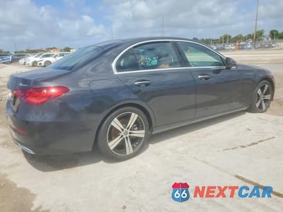Trzecie zdjęcie samochodu z tyłu: 2023 MERCEDES-BENZ C 300 4MATIC VIN:W1KAF4HB8PR141653 - miniatura